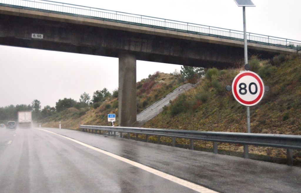 Jornal do Fundão - Novos limites de velocidade junto aos túneis da Gardunha