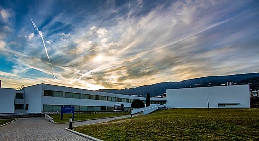 Jornal do Fundão - Acreditação máxima para curso de Medicina da UBI