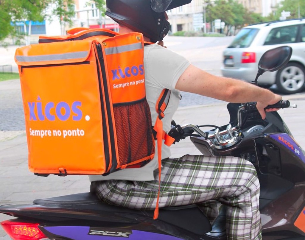 Jornal do Fundão - Empresas de estafetas têm de fazer contratos